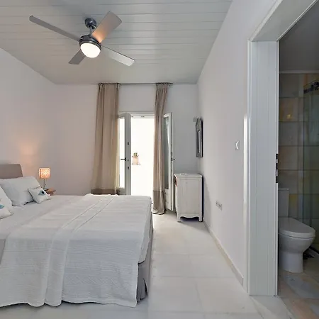 Armenistis 2 * Naousa (Paros)